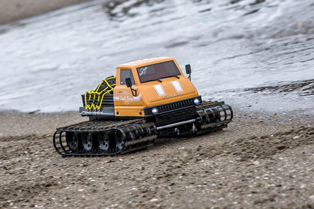 “はたらき遊ぶ”ギミックがすごい！ 現場のラジコン